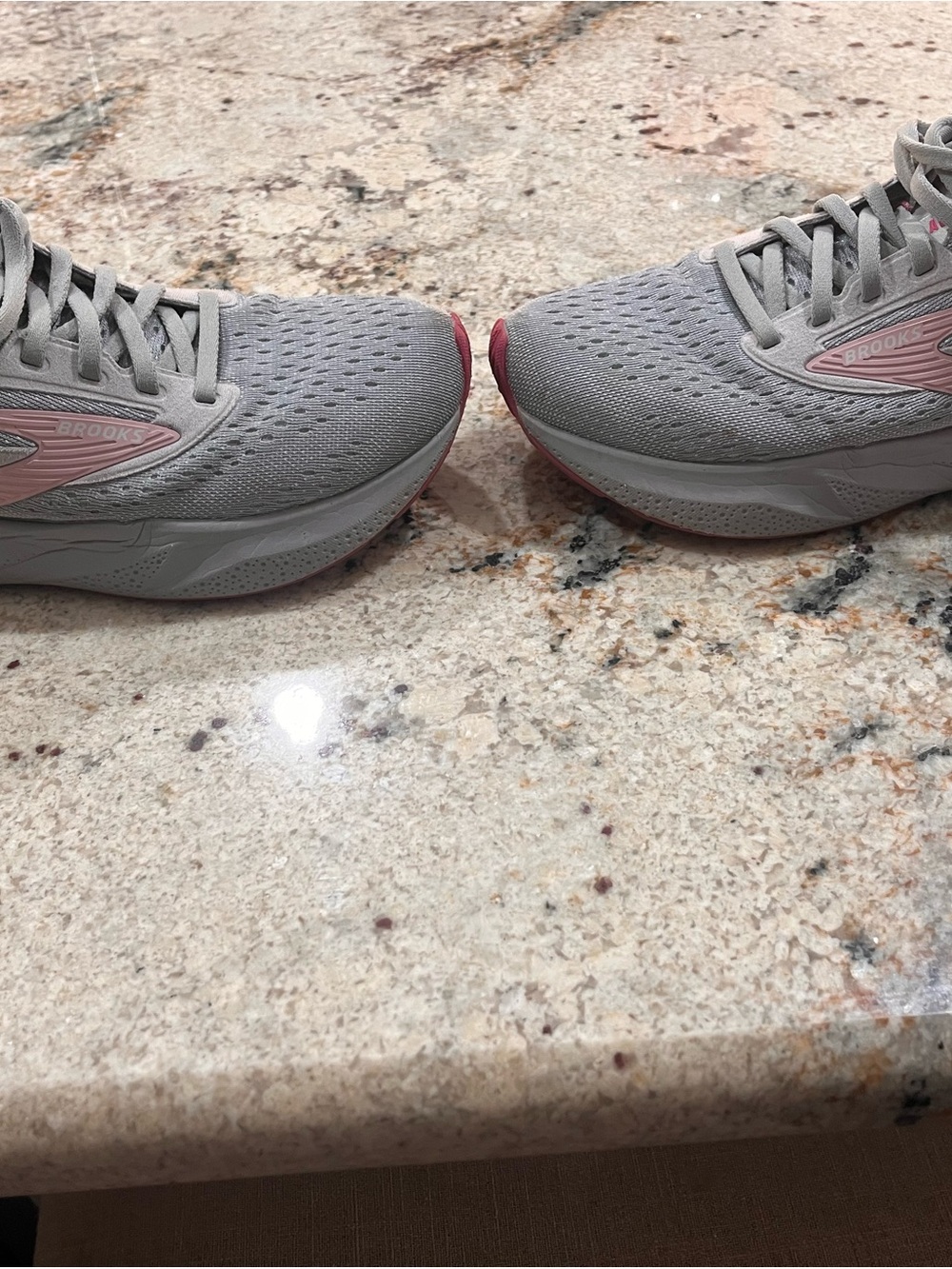 Brooks Women's Light Gray Running Sneakers with Pink Trim 8 Wide